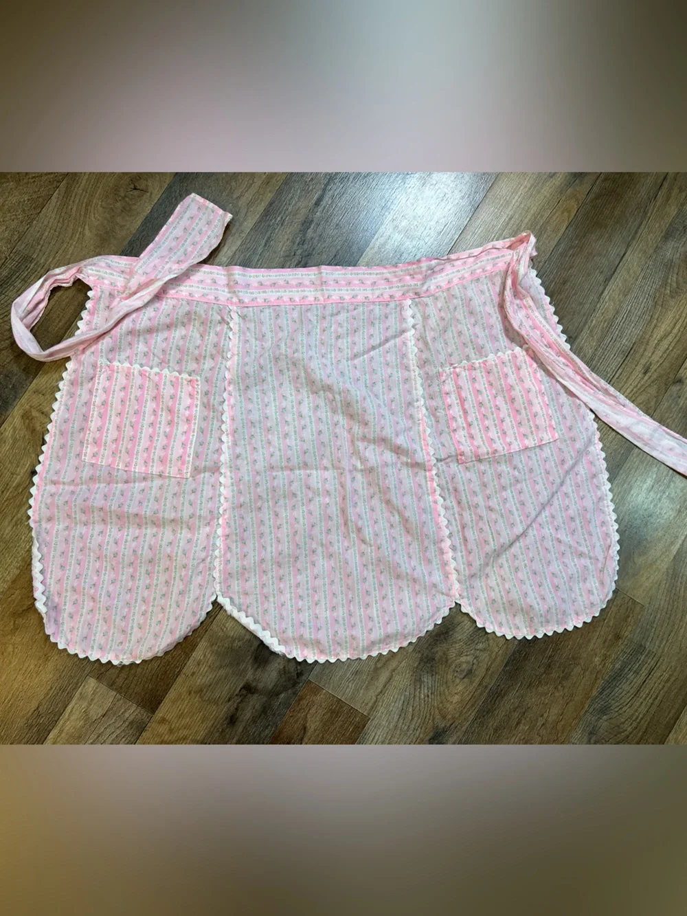 VTG 1950s Pink Floral Striped Cotton Half Apron Scalloped Ric Rac Double Pocket